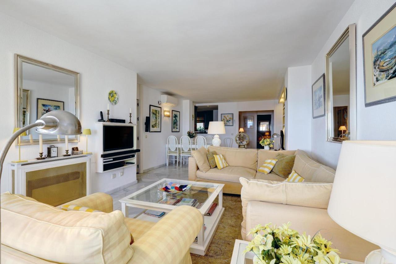 Apartment - Car Included Estepona Kültér fotó